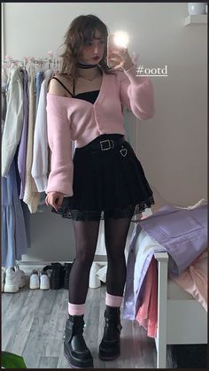 Soft Alternative Outfits, 80s Inspired Outfits, Pastel Goth Outfits, Cutest Outfits, New Heels, Festival Outfits Rave, Egirl Outfits, Alt Outfits, Kawaii Fashion Outfits