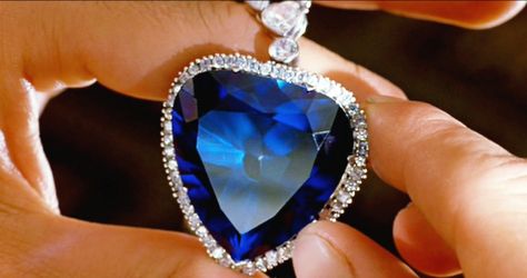 Le Cour De La Mer - The Heart of the Ocean - Rose Dewitt Bukater in Titanic Bulgari Ring, Titanic Rose, Hope Diamond, Heart Of The Ocean, Wallis Simpson, Edward Viii, Titanic Jewelry, Jack Dawson, Titanic Movie