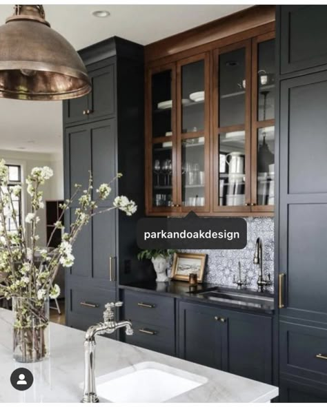 Black Cabinets Pantry, Dark Walls Light Cabinets, Dark Walls White Cabinets, Black Kitchen Countertops Color Combos, Black Tile Kitchen, Black And Brown Kitchen, Dark And Moody Kitchen, Craftsman Home Decor, Charcoal Kitchen