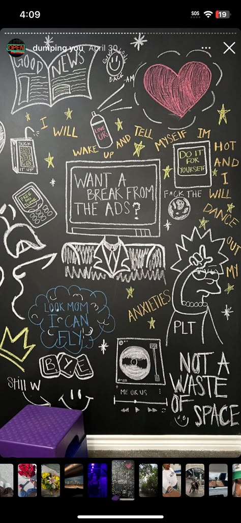 Chalkboard Aesthetic, Chalk Wall Ideas, Late Night Activities, Room Arrangement Ideas, Chalk Wall Art, Room Ideas Bathroom, Fun Chalk Art, Chalkboard Wall Bedroom, Chalkboard Wall Art