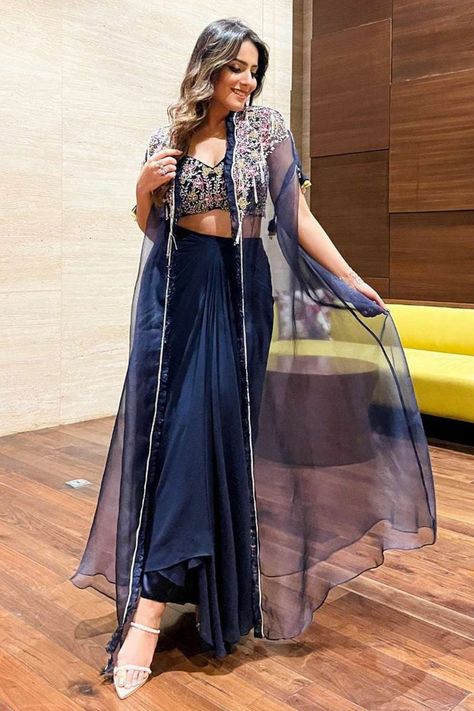 Dresses For Diwali, Function Dresses, Trendy Outfits Indian, Lehenga Designs Simple, Fancy Sarees Party Wear, Casual Indian Fashion, Desi Fashion Casual, Indian Dresses Traditional, Fancy Dresses Long