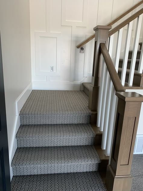 AT (Anderson Tuftex) on Stairs  in Only Natural. Thanks to Chandler Belliston from Westco in Orem, Utah for sharing. Chevron Carpet Stairs, Carpet On Stairs Only, Full Carpet Stairs, Anderson Tuftex Carpet, Patterned Carpet On Stairs, Carpeted Staircase Ideas, Stairway Carpet, Patterned Stair Carpet, Stairs Carpet