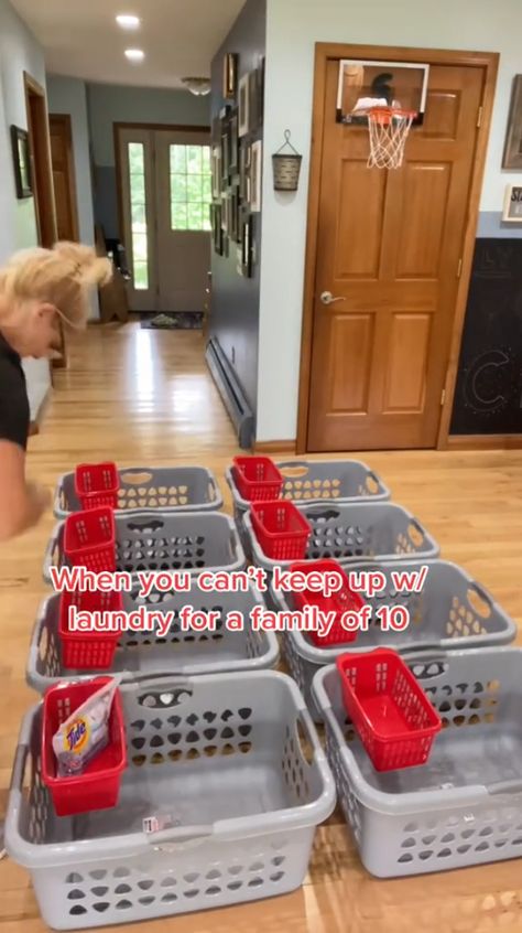 Mum-of-eight praised for genius laundry system which speeds up the washing & she swears it stops her kids fighting too Laundry And Workout Room, Kitchen Laundry Basket, Big Family Laundry System, Big Family Laundry Room, Laundry Room Clothes Basket Ideas, Large Family Laundry System, Laundry System Ideas, Laundry Organization System, Laundry Supplies Organization