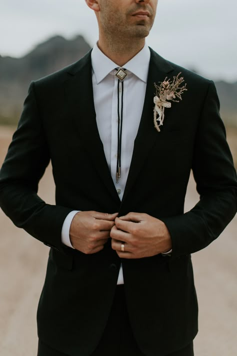 Wedding Attire for Men: A groom's guide to dressing for an adventurous wedding 🤵 | Photo by Dane Roy | DB&MH Cowboy Suit, Groom Suit Black, Vintage Vegas, Modern Groom, Mens Wedding Attire, Groom Wedding Attire, Cowboy Wedding, Wedding Outfit Men, Wedding Suits Groom