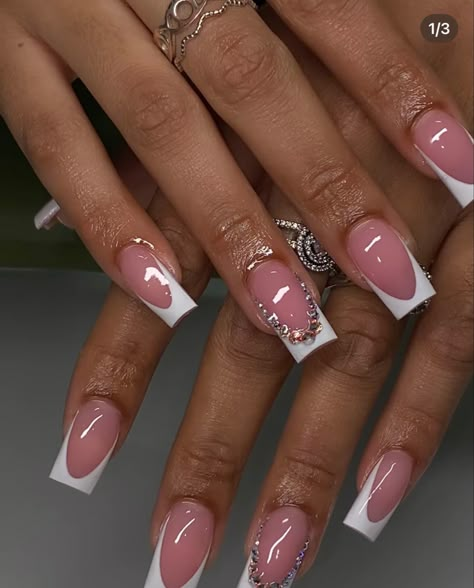 White Y2k French Tip Nails, Nail Design With Pink Base, Half Inch Nails, Simple Pink Nails With Gems, Birthday Nails With Initial, Original French Tip Nails, Initial Short Nails, Cute Nail Ideas Black Women, French Tip Short Nails With Design