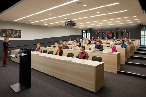 Training Room Design, Architect Office Interior, Classroom Interior, Lecture Hall, Lectures Room, Training Room, Train Room, School Interior, Architects Office