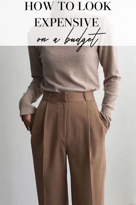 Neutral Outfit Work, Wardrobe Inspiration Style, Accessories For Brown Outfit, Outfit Expensive Look, Smart Feminine Outfits, How To Wear Neutral Colors, Chic Easy Outfits, Outfits With Neutral Colors, Colors That Make You Look Rich