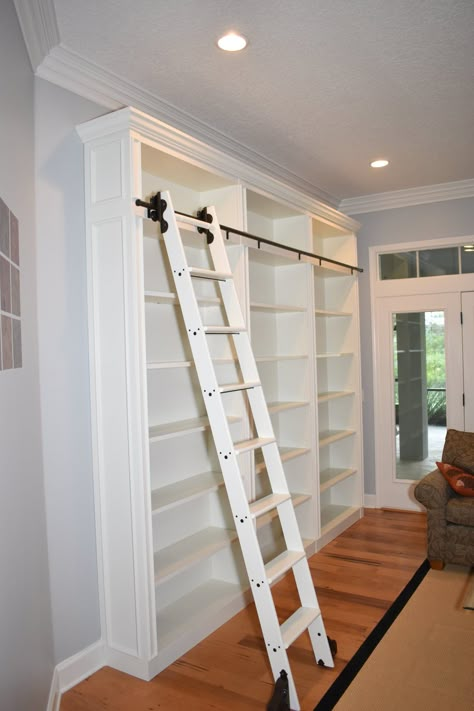 Sliding Ladder Bookshelf, Shower Cabinets, Home Library Ideas, Floor To Ceiling Bookshelves, Home Library Rooms, Library Bedroom, Large Bookcase, Bookcase Diy, White Bookshelves