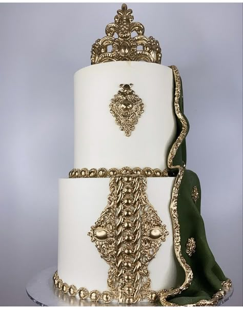 Arabian Cake, Henna Wedding Cake, Henna Cake Designs, Moroccan Cake, Henna Cake, Henna Day, Fancy Wedding Cakes, Ocean Cakes, Ethiopian Wedding