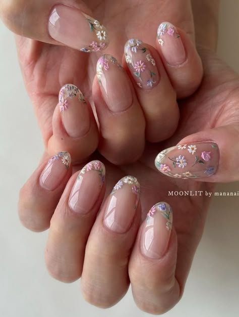 Floral Nails With Rhinestones, Floral Prom Nails, Light Pink Floral Nails, Wedding Nails Floral, Floral Wedding Nails, Floral Gel Nails, White Floral Nails, Pink Floral Nails, Hello Nails