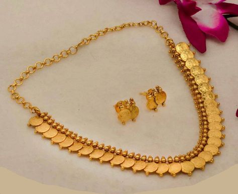 BFC - Traditional and Ethnic One Gram Gold Plated Coin Designer Necklace Set . Necklace, Ht: 10 cms, Wd: 10 cms, Wt: 30 gms Earrings, Ht: 3 cms, Wd: 2.1 cms, Wt: 4 gms OFFER Price INR 849/-COD Original Priced INR 1899/- Product Code: NS-10012-176-NW Free Shipping n COD in India, International Shipping Available. To Order: Pls. forward your complete postal address with landmark, mobile no. or sms/whatsapp me on +917715079167. Neelam. 10 Gms Gold Necklace, How To Clean Gold, Clean Gold Jewelry, Designer Necklace, Wholesale Gifts, Set Necklace, Gold Jewelry Fashion, Wholesale Jewelry, Interesting Art