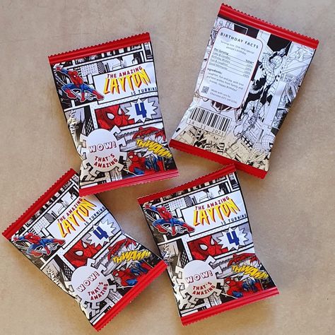 Deadpool Party, Spidey Birthday, Chips Bags, Diy Paper Toys, Superhero Theme Party, Avengers Party, Mens Birthday Party, Birthday Activities, Spiderman Party