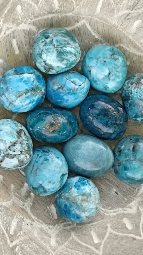 Blue Apatite Tumbled Stone Tibetan Bowl, Libra Gemini, Gemini And Sagittarius, Tibetan Bowls, Appeasement, Crystal Vibes, Turn To Stone, Apatite Stone, Astrological Signs