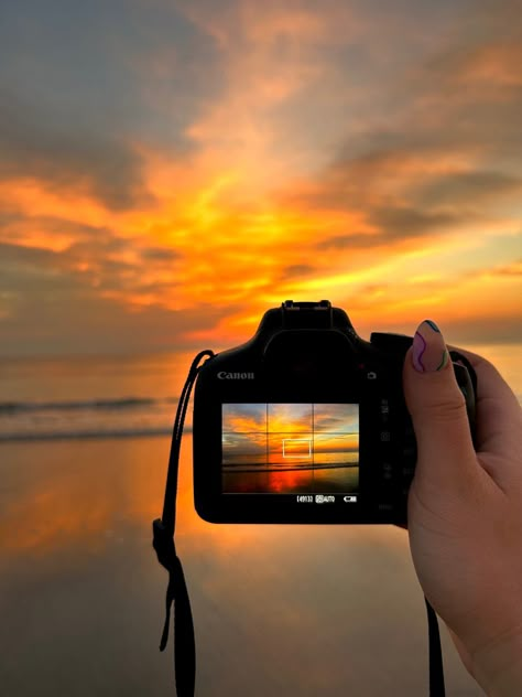 #camera #florida #sunrisephotography #sunrise #ocean #beach Camera For Vision Board, Photography For Vision Board, Life Images Photography, Photo Vibes Aesthetic, Wallpaper Photography Camera, Pov Picture Ideas Aesthetic, Taking Photos Aesthetic Camera, Photographer Taking Photos, Vision Board Photos Camera