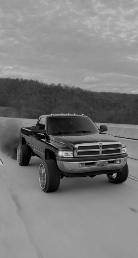 Dodge Cummins Diesel 2nd Gen, First Gen Dodge Cummins, 2nd Gen Dodge Cummins, Diesel Trucks Wallpaper, 3rd Gen Cummins Dually, Lifted Truck Wallpaper Iphone, 2 Gen Cummins, Dodge 2nd Gen, Cummins Wallpaper