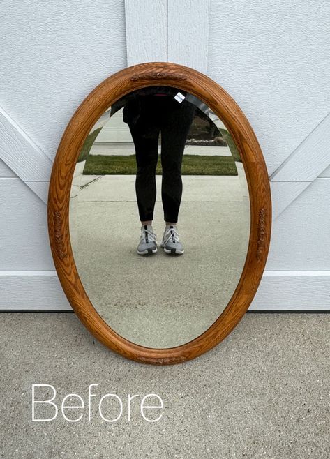 Oval Oak Mirror Makeover with Moulds Upcycle Round Mirror, Upcycle Oval Mirror, Wood Oval Mirror, Wooden Oval Mirror, Frame An Oval Mirror Diy, Upcycle Mirror Ideas, Wood Mirror Frame Makeover, Paint On Mirrors Ideas, Oval Frame Ideas Decor