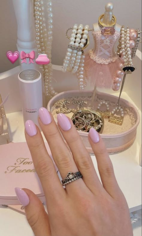 Pink Pilates Princess, Soft Nails, Pink Pilates, Pilates Princess, Nails Spring, Neutral Nails, Minimalist Nails, Dream Nails, Chic Nails