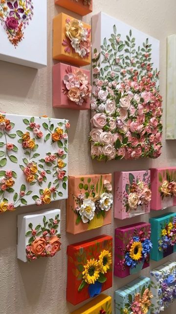 Floral Room Design, Room Floral Decor, Clay On A Canvas, Scraped Paint Art, Fake Flowers On Canvas, Impasto Painting Flowers, Easy Acrylic Painting Ideas On Canvas Abstract Art Wall Decor, Flower Textured Art, Clay Painting Ideas On Canvas