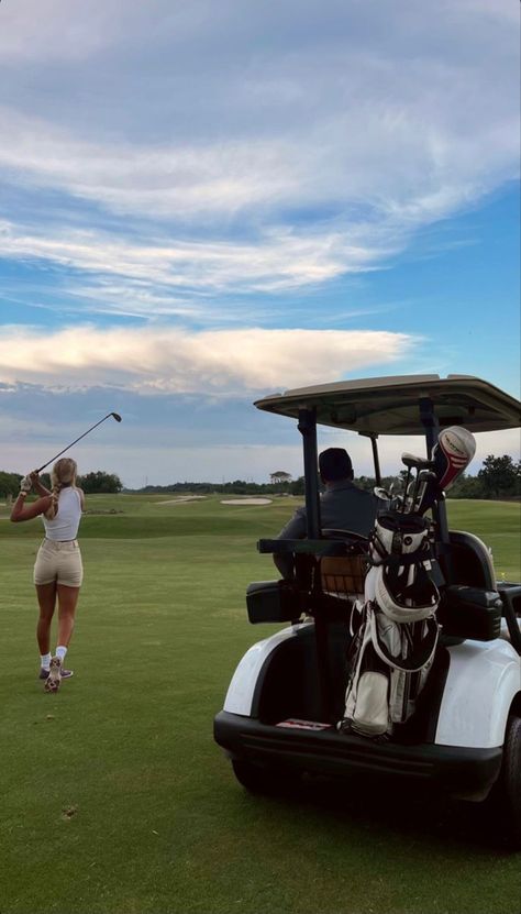 Rich Golfer Aesthetic, Golf Tournament Aesthetic, Golfing Aesthetic Girl, Golf Asethic Women, Golf Vision Board, Golf Couple Aesthetic, Golf Asthetic Photos, Golf Girl Aesthetic, Golfing Aesthetic