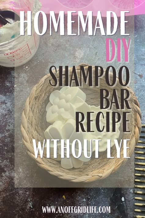 Diy Shampoo Bar, Homemade Shampoo Bar, Shampoo Bar Recipe, Honey Shampoo, Diy Soaps, Homemade Shampoo, Diy Shampoo, Lotion Bar, Diy Kosmetik