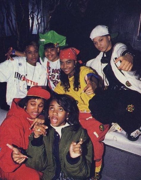 Monie Love Biography — Hip Hop Scriptures Monie Love, Chica Hip Hop, Drew Barrymore 90s, Hip Hop Aesthetic, Mc Lyte, Cultura Hip Hop, Look 80s, Looks Hip Hop, Old School Art