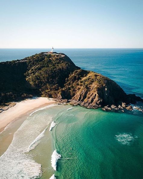 "Cape Byron Lighthouse sits on Australias most easterly point a shining light over Byron Bay." .  Thanks to  @traveljosh for amazing photo. .  Tag your #traveller friends  Follow us @hottravelvibes . . . #capebyron #lighthouse #australia #travel #worldtour #photooftheday #travelguide #wonderfulplaces #travelcaptures #hot #travelgram #love #igtravel #instagood #nature #amazing #earthpix #planet #travelworld #landscape #adventure  #beautifuldestinations #instatravel #beautiful #wanderlust #travelb Byron Bay Lighthouse, Byron Bay Beach, 2024 Moodboard, Shining Light, Byron Bay Australia, Sea Kayaking, Unique Places, Rock Pools, Byron Bay