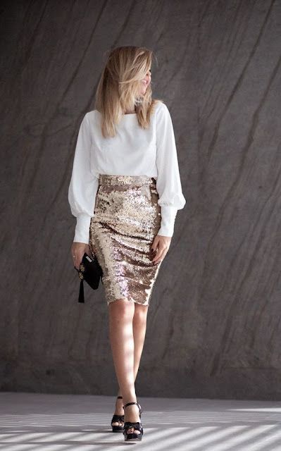 FASHION HOW TO WEAR A SEQUIN SKIRT - design indulgence Party Outfit White, Sequin Skirt Outfit, Trendy Party Outfits, Winter Party Outfit, Sequin Pencil Skirt, Pencil Skirt Outfits, Outfit White, Outfits 2017, Event Outfit