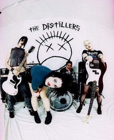 The Distillers Chicas Punk Rock, The Distillers, 2000s Goth, Destination Unknown, Women Of Rock, Band Wallpapers, Riot Grrrl, Female Musicians, Punk Girl