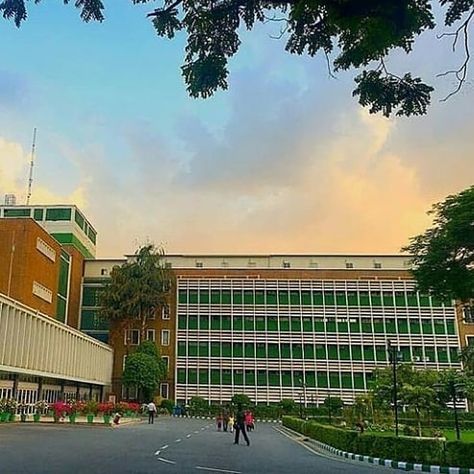 1,008 Likes, 15 Comments - AIIMS_DELHI_OFFICIAL (@aiims_delhi) on Instagram Aiims Delhi Motivation, Aiims Delhi, College Wallpaper, Medical Textbooks, Learn Physics, Cute Quotes For Instagram, Medical Quotes, Medical Pictures, Motivation Wallpaper