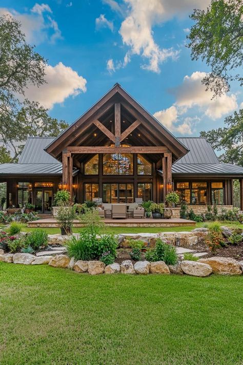 Barndominium With Dog Kennels, Barndominium With Stone, Simple Barndominium Ideas, Simple Barndominium, Luxury Barndominium, Earthy Homes, Architectural Homes, Large Porch, Star Valley