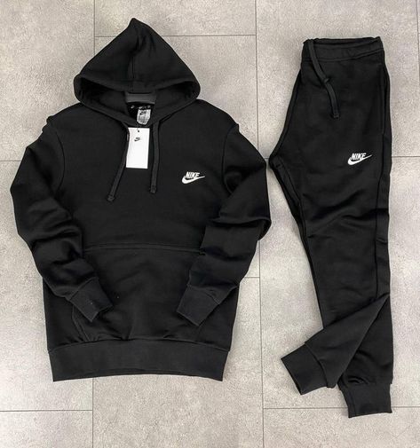 Nike Tracksuit Men, Nike Boys Outfits, Nike Tracksuits, Hype Clothing, Cute Nike Outfits, Nike Tracksuit, Dressy Casual Outfits, Take A Screenshot, Street Style Outfits Men