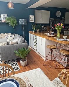 What Instagram Taught Me in 2019 and 2020 Trends — Melanie Jade Design Small Open Plan Kitchens, Living Room Decoration Ideas, Open Plan Kitchen Dining Living, Jade Design, Open Kitchen And Living Room, Room Decoration Ideas, Open Plan Kitchen Dining, Open Plan Kitchen Living Room, Kitchen Lounge