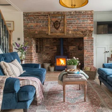 Flooring With Red Brick Fireplace, Inglenook Fireplace Living Rooms, Small Living Room With Brick Fireplace, Scottish Style Living Room, Inglenook Fireplace Cottage, Tiny Cottage Living Room, Cosy Country Living Room, Colorful Cottage Living Room, Inglenook Fireplace Ideas