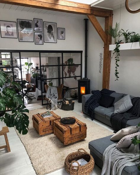 Industrial Chic Interior, Industrial Decor Living Room, Industrial Style Living Room, Modern Rustic Living Room, Building A Tiny House, Industrial Livingroom, Dream Living, Styl Boho, Rustic Living Room