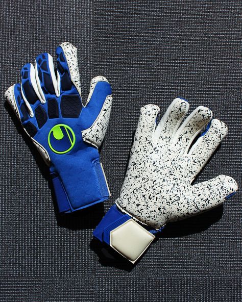 Goal Keeper Gloves, Keeper Gloves, Gk Gloves, Soccer Essentials, Goal Keeper, Bmw Wallpapers, Goalkeeper Gloves, Gloves Design, Football Boots