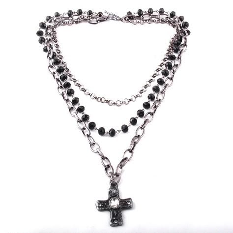 Cross pendant necklace woman