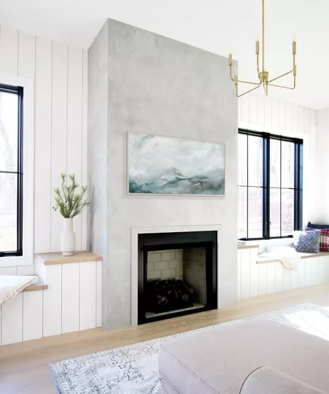 I love the look of concrete and it’s a great way to add an industrial or modern vibe to a room. However, adding a solid concrete wall or fireplace after the fact is usually not an option. But there is a way to achieve a really nice concrete look using Venetian plaster.In this tutorial, I’m going to show you how I created a concrete look on one of the fireplaces in my sister-in-law’s house using Venetian plaster.Use the Best PlasterBefore starting a plaster project, it’s important th… Plank And Pillow, Concrete Fireplace, Popular Paint Colors, Venetian Plaster, Fireplace Remodel, Up House, Home Fireplace, Fireplace Makeover, Fireplace Ideas