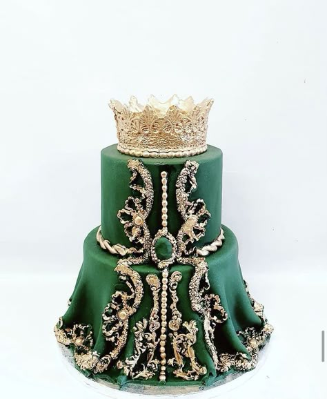 Cake Designs Fondant, Royalty Cake, Cute Cakes Ideas, Henna Cake Designs, Emerald Wedding Cake, Diamond Wedding Cakes, Henna Cake, Jewel Cake, Henna Day