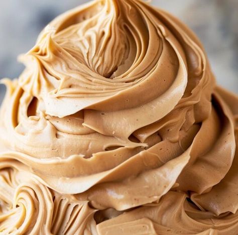 Peanut Butter Ermine Frosting, Peanut Butter Icing Recipe, Whipped Peanut Butter Frosting, Homemade Peanut Butter Frosting, Peanut Butter Frosting Easy, Homemade Chili Beans, Homemade Iced Coffee Recipe, Butter Cake Cookies, Apple Slice Recipe