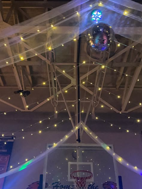 Disco Homecoming Dance Theme, Winter Ball Dance Decorations, Starry Night School Dance Theme, Winter Dance Aesthetic, School Dance Decorations Cheap, School Ball Aesthetic, Winter Ball High School, Starry Night Hoco Theme, Winter Formal Aesthetic Dance