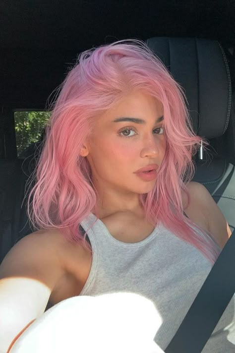 As TikTok continues to cannibalise past trends at warp speed, we’ve simultaneously entered a period of ’00s renaissance and Tumblr-heyday resurgence. Proof? Kylie Jenner just dyed her hair cotton candy pink. The future is the past is the future. Light Pink Hair, King Kylie, Pink Collection, Hair Inspiration Color, Hair Colours, Hair Inspo Color, Colored Hair, Dream Hair, Kendall Kylie