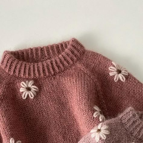 Madina on Instagram Baby Girl Knitted Sweaters, Hand Embroidery Sweater, Flowers Knitting, Crochet Pom Pom, Baby Girl Sweater, Baby Fashionista, Hand Knit Sweater, Flower Sweater, Knit Baby Sweaters