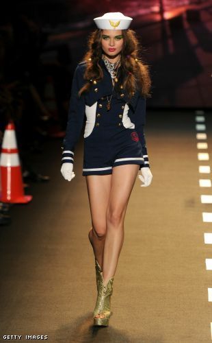 Nautical Catwalk Nautical Clothing, Nautical Pictures, Yacht Rock, Nautical Chic, Virgin Island, Yacht Builders, Nautical Outfits, Professional Work Outfit, Sea Captain