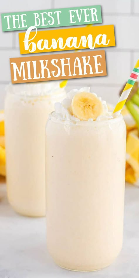 These Banana Milkshake are so good!! The perfect summer time treat and they are so easy to make. Frozen Banana Shake, Banana Drinks Recipes, Homemade Banana Milkshake, Milkshake Recipe Banana, How To Make Banana Milkshake, Shake Shack Recipe, Banana Milkshake Recipe Healthy, Banana Milk Shake Recipes, Milkshake Machine Recipes