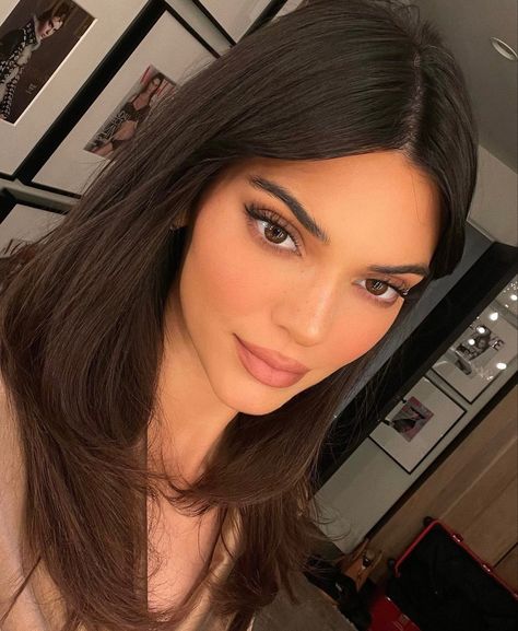 Brown Eyes, Kendall Jenner, Long Hair, A Woman, Makeup, Hair, On Instagram, Instagram, Make Up