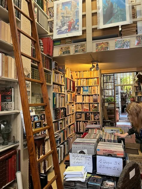 Book Cafe, Vintage Library, Book Shop, Downtown Girl, Love Books, Book Worm, I Love Books, Book Store, Future Life