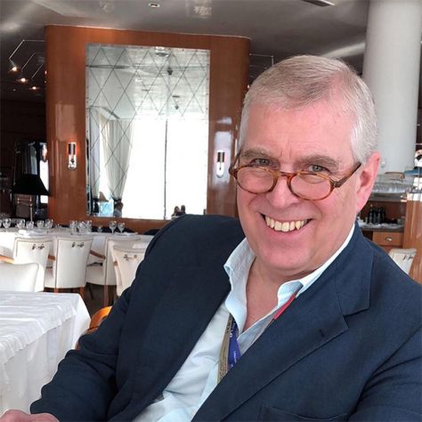 prince-andrew-birthday-rare-personal-picture Prince Andrew Selfie, Prince Andrew Duke Of York, Picture Of A Man, Man Pictures, Men Pictures, Uk Prince, Royal Family Portrait, Pictures Of Prince, Prince Edward