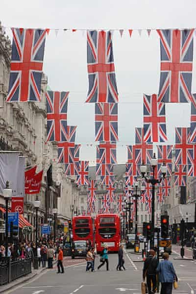 Jubilee Decorations, Rule Britannia, Regent Street, London Baby, Union Jack Flag, London Bus, England And Scotland, Santa Lucia, London Town