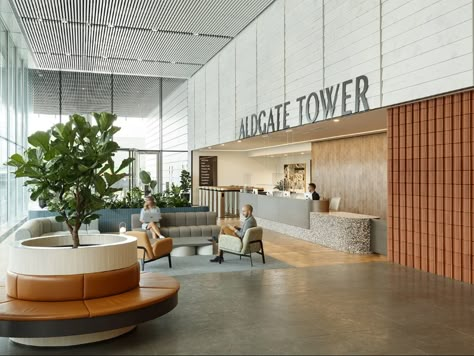 Aldgate Tower | SCP Life Vertikal Garden, Building Lobby, Lobby Interior Design, Lift Lobby, Lobby Reception, Hospital Interior, Office Lobby, London Office, Lobby Interior