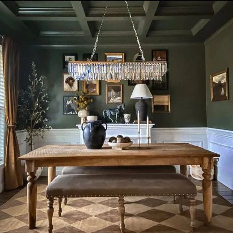 Photo of color Benjamin Moore 462 Vintage Vogue Rookwood Dark Green, Moody Dining Room, Olive Green Paints, Green Dining Room, Vogue Vintage, Cabinet Paint Colors, Green Paint Colors, Green Cabinets, Beige Walls